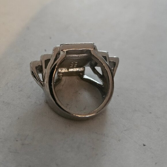Givenchy cocktail ring - Picture 3 of 4